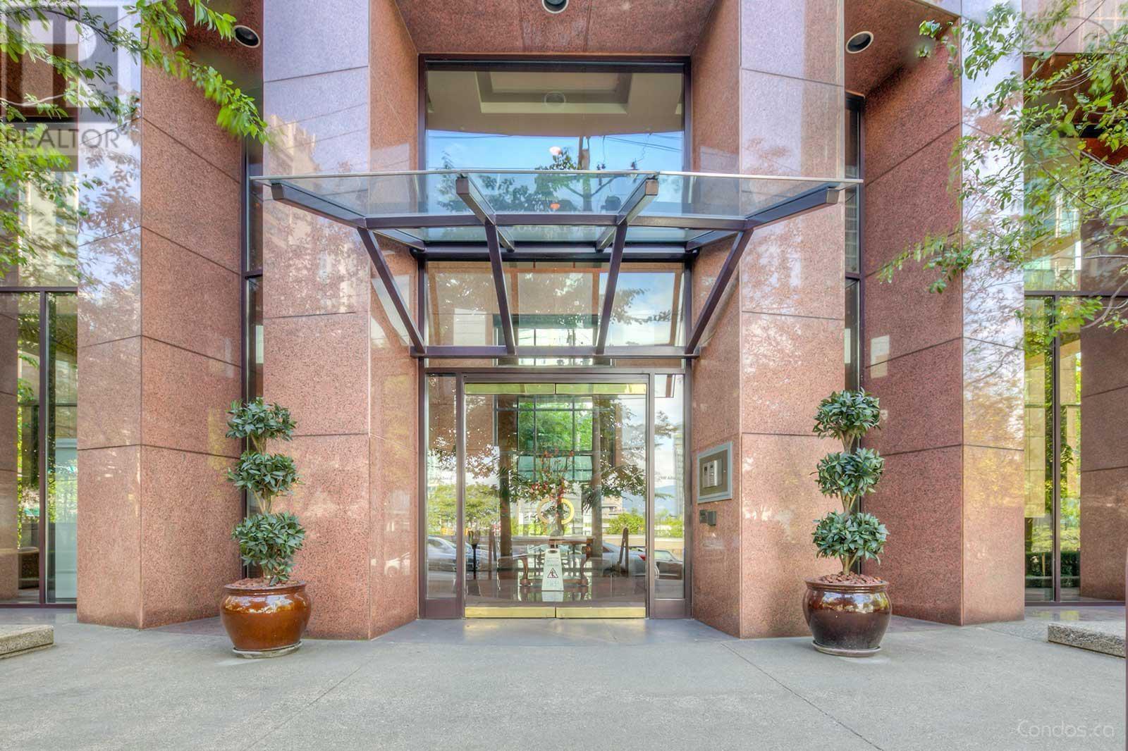 3A 1500 ALBERNI STREET, Vancouver, British Columbia