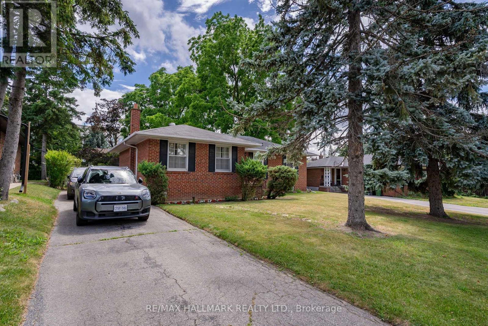 Property at 5 TINDER CRESCENT image 3