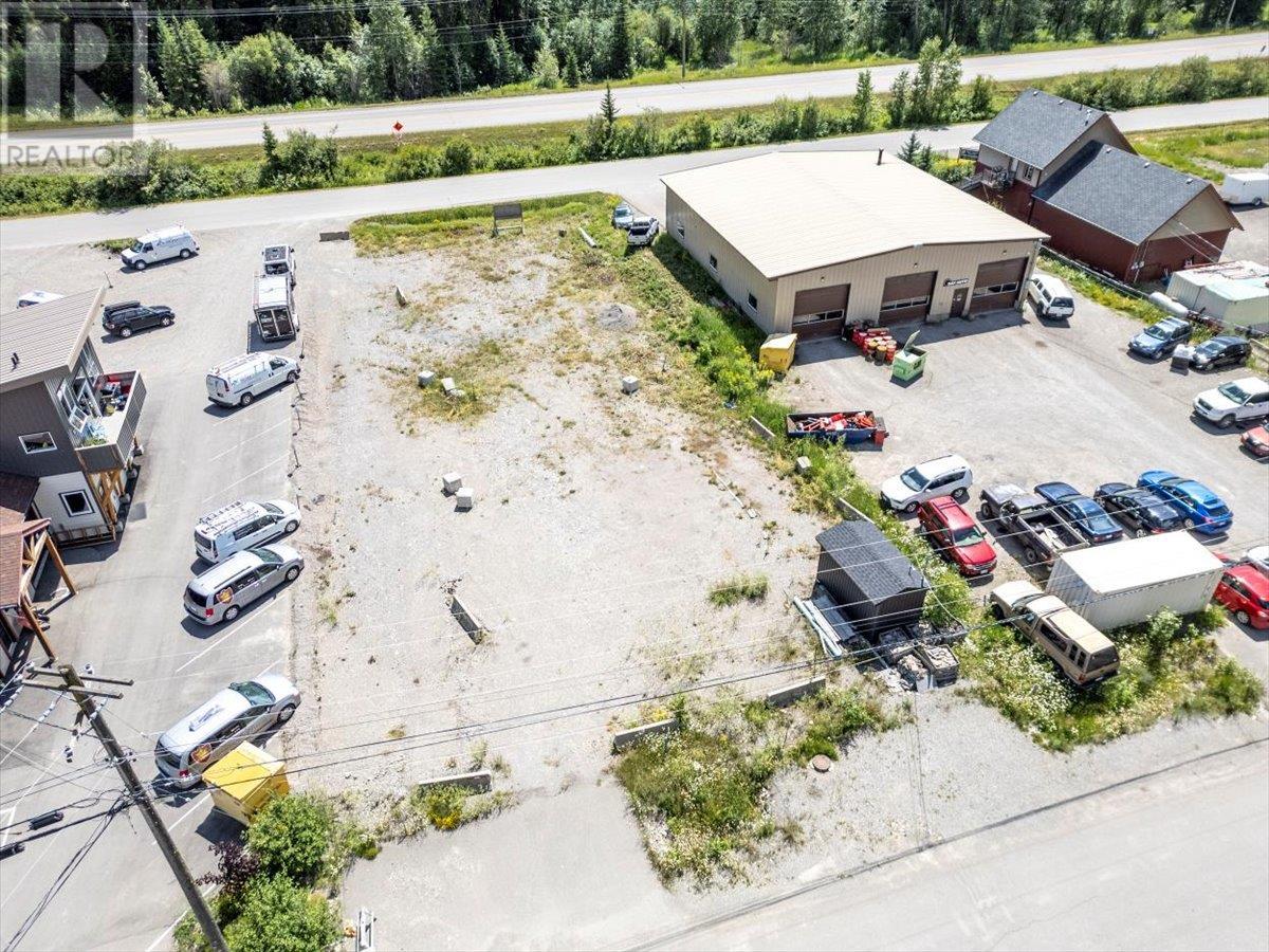 10 Manitou Road, Fernie, British Columbia  V0B 1M0 - Photo 10 - 10356315