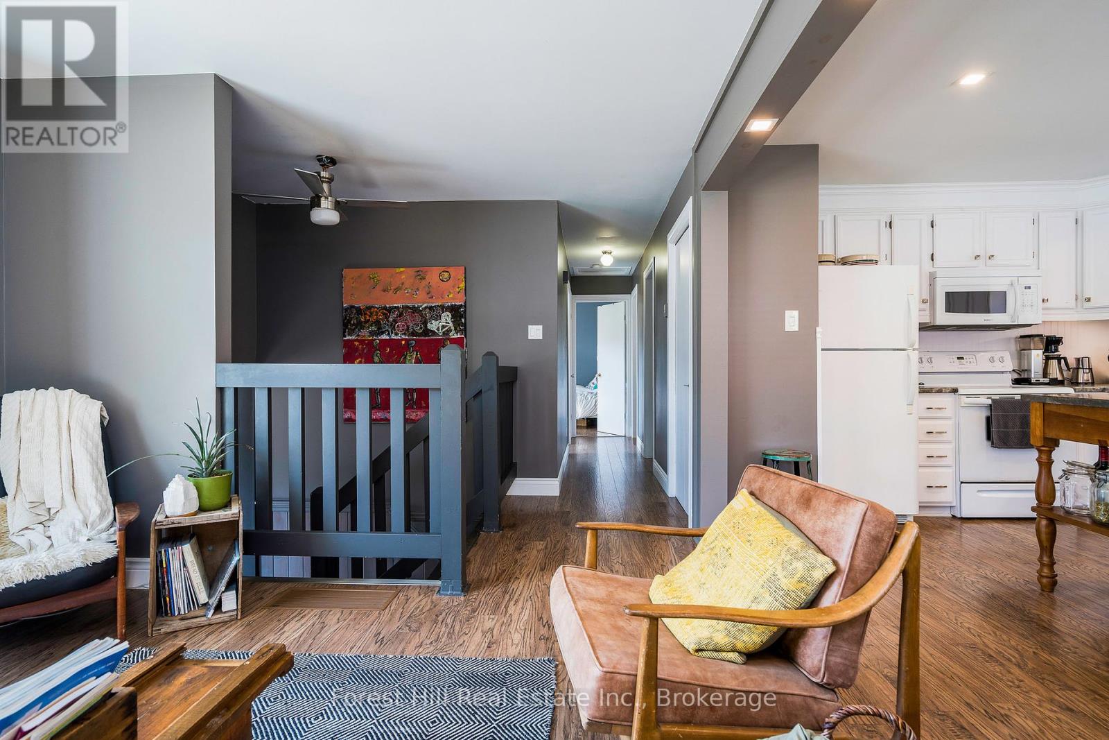 587317 9th Side Road, Blue Mountains, Ontario  N0H 1J0 - Photo 14 - X12289573