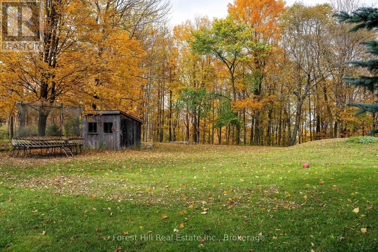 587317 9th Side Road, Blue Mountains, Ontario  N0H 1J0 - Photo 22 - X12289573