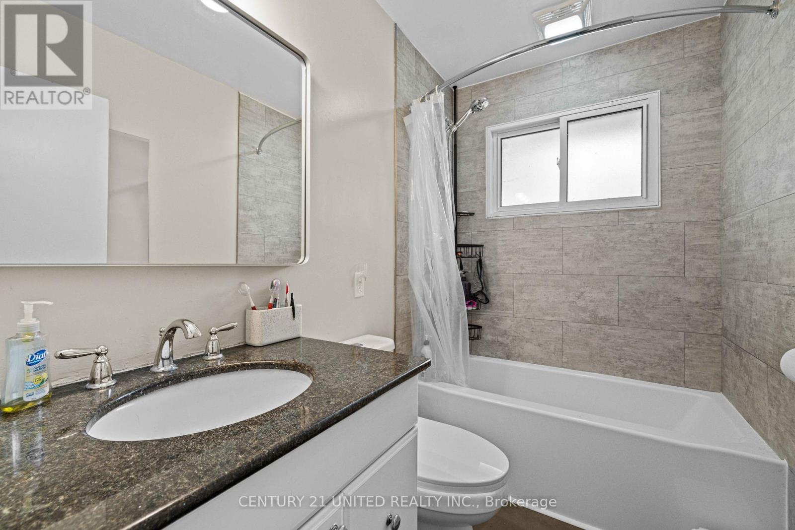 300 Lindan Avenue, Selwyn, Ontario  K9L 1K6 - Photo 10 - X12289545