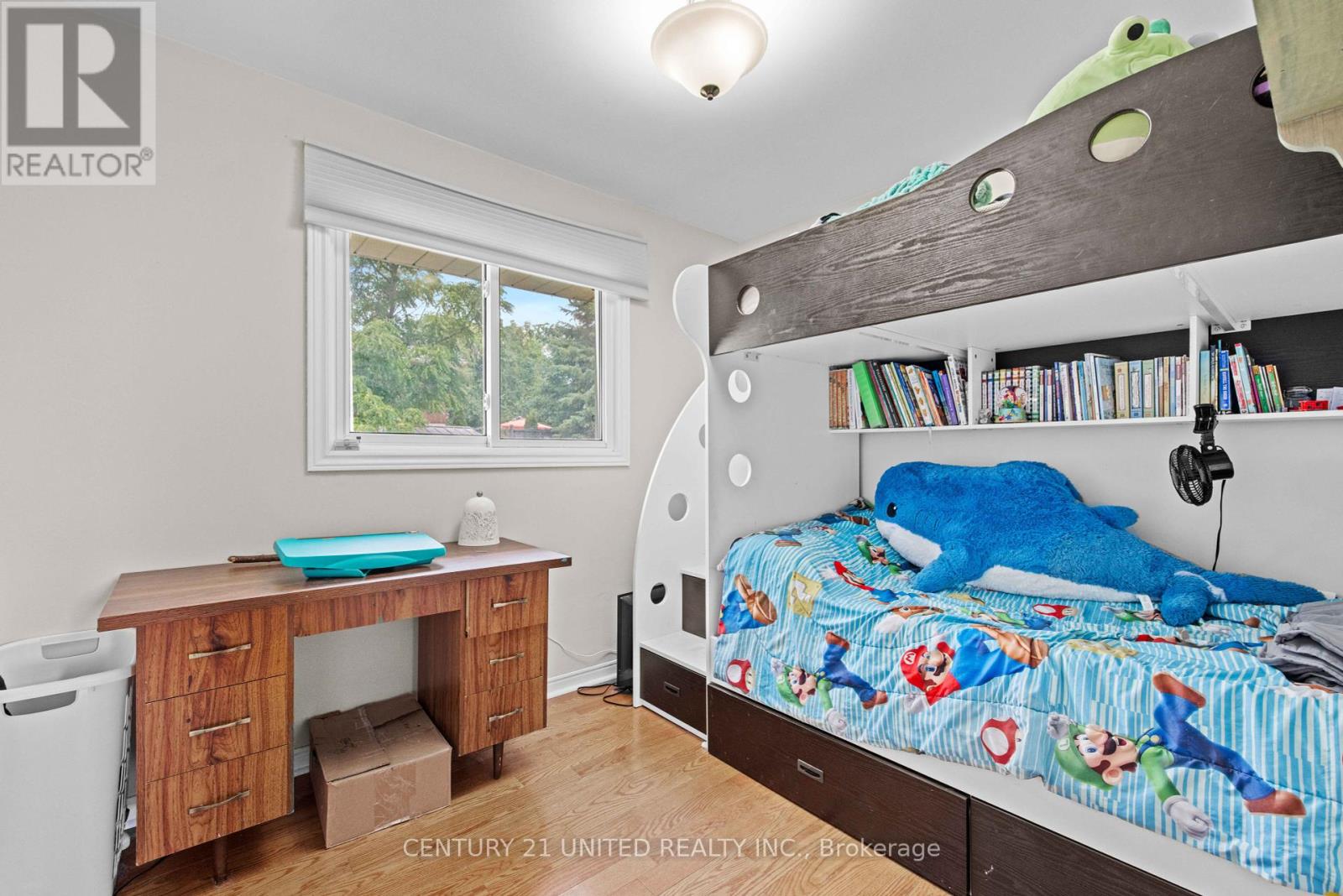 300 Lindan Avenue, Selwyn, Ontario  K9L 1K6 - Photo 11 - X12289545