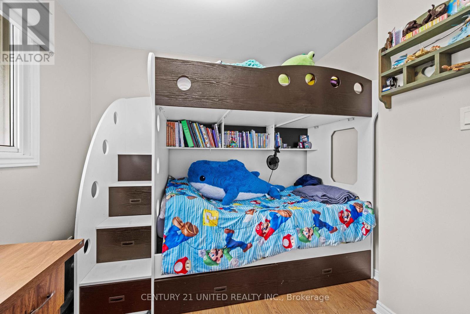 300 Lindan Avenue, Selwyn, Ontario  K9L 1K6 - Photo 12 - X12289545