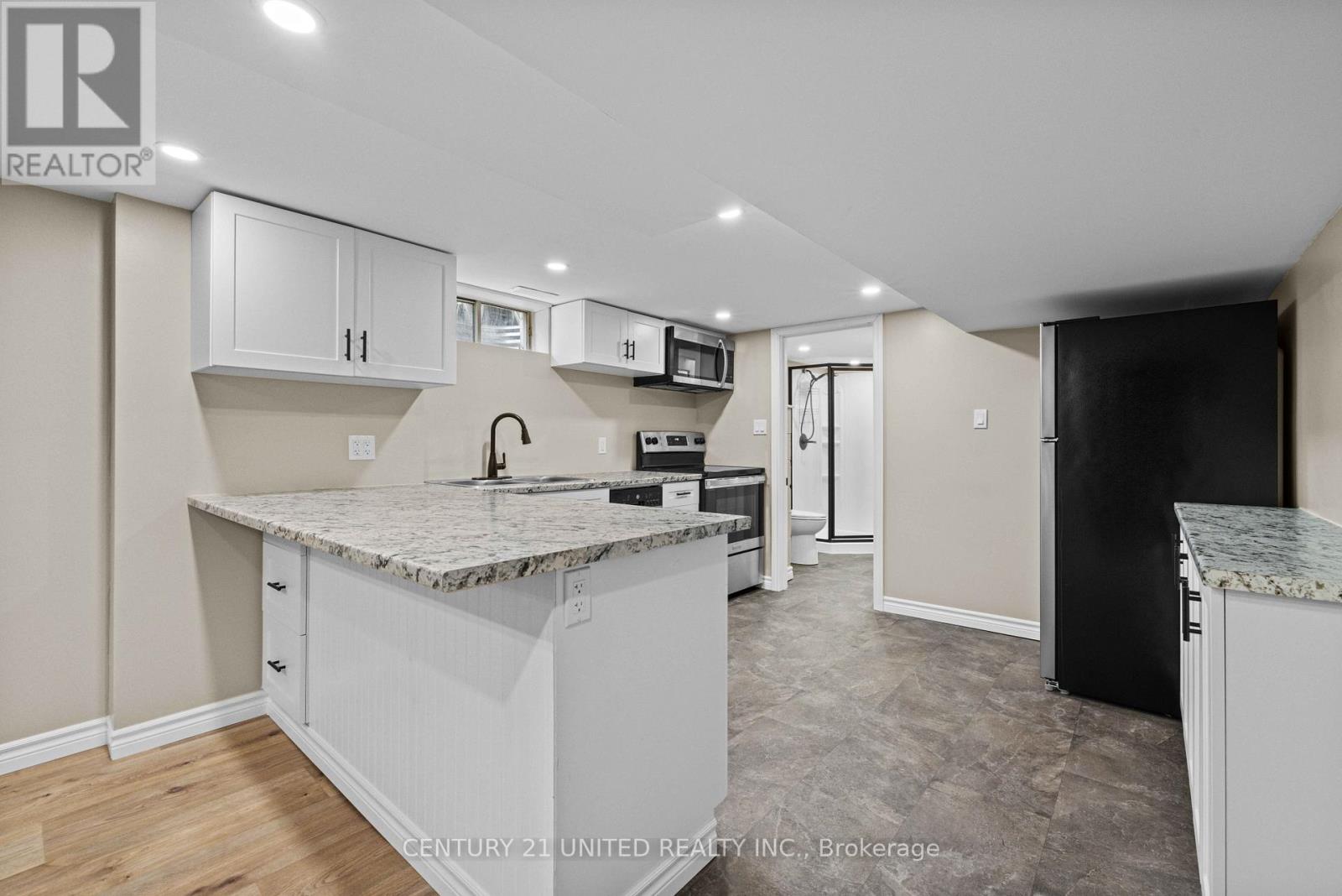 300 Lindan Avenue, Selwyn, Ontario  K9L 1K6 - Photo 16 - X12289545