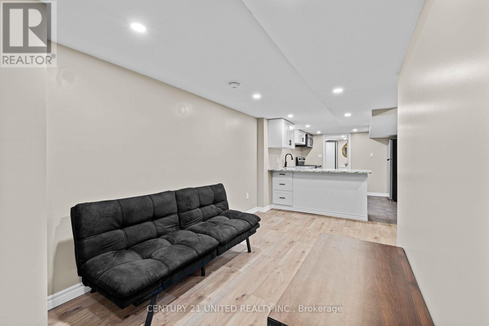 300 Lindan Avenue, Selwyn, Ontario  K9L 1K6 - Photo 20 - X12289545