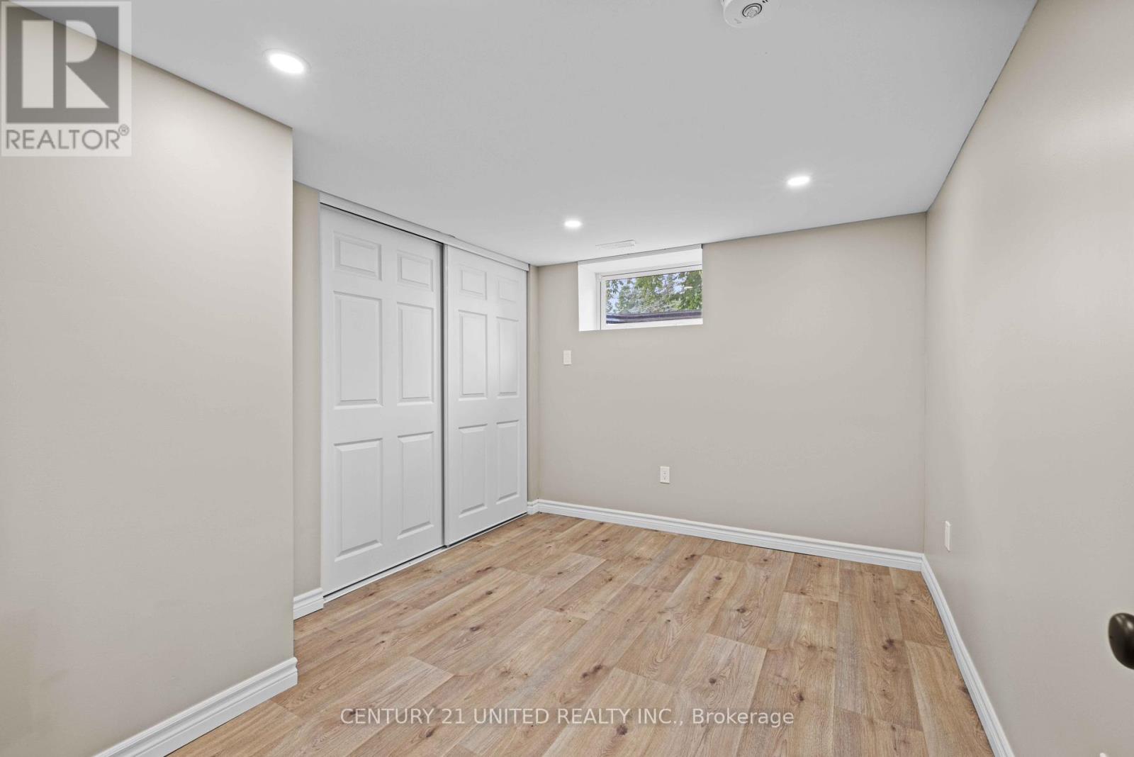 300 Lindan Avenue, Selwyn, Ontario  K9L 1K6 - Photo 22 - X12289545