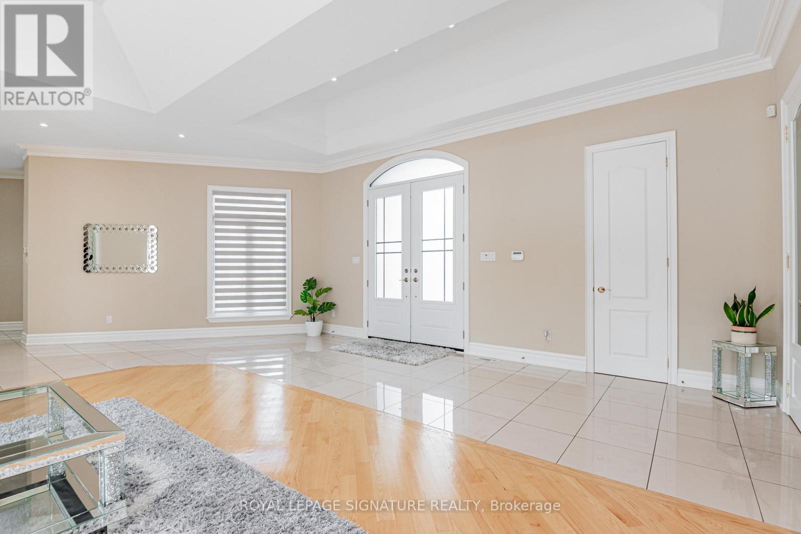 Property at 39 FRYBROOK CRESCENT image 3