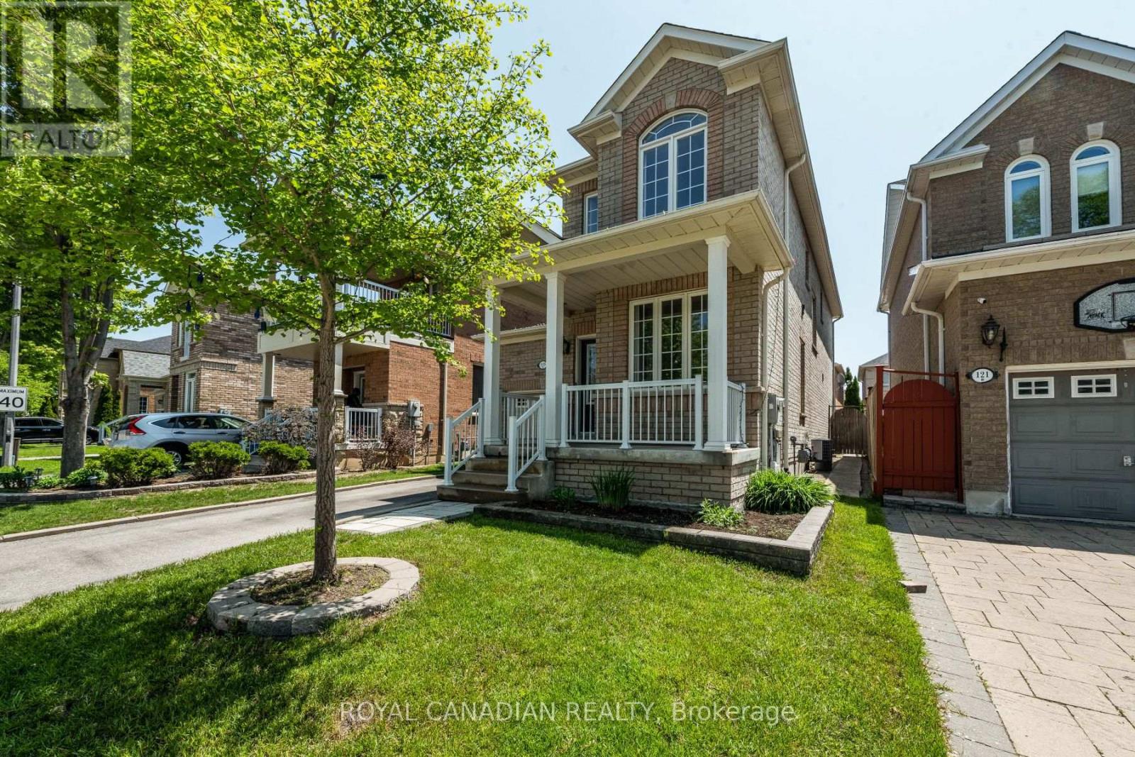 Property at 119 SAFFRON STREET image 3