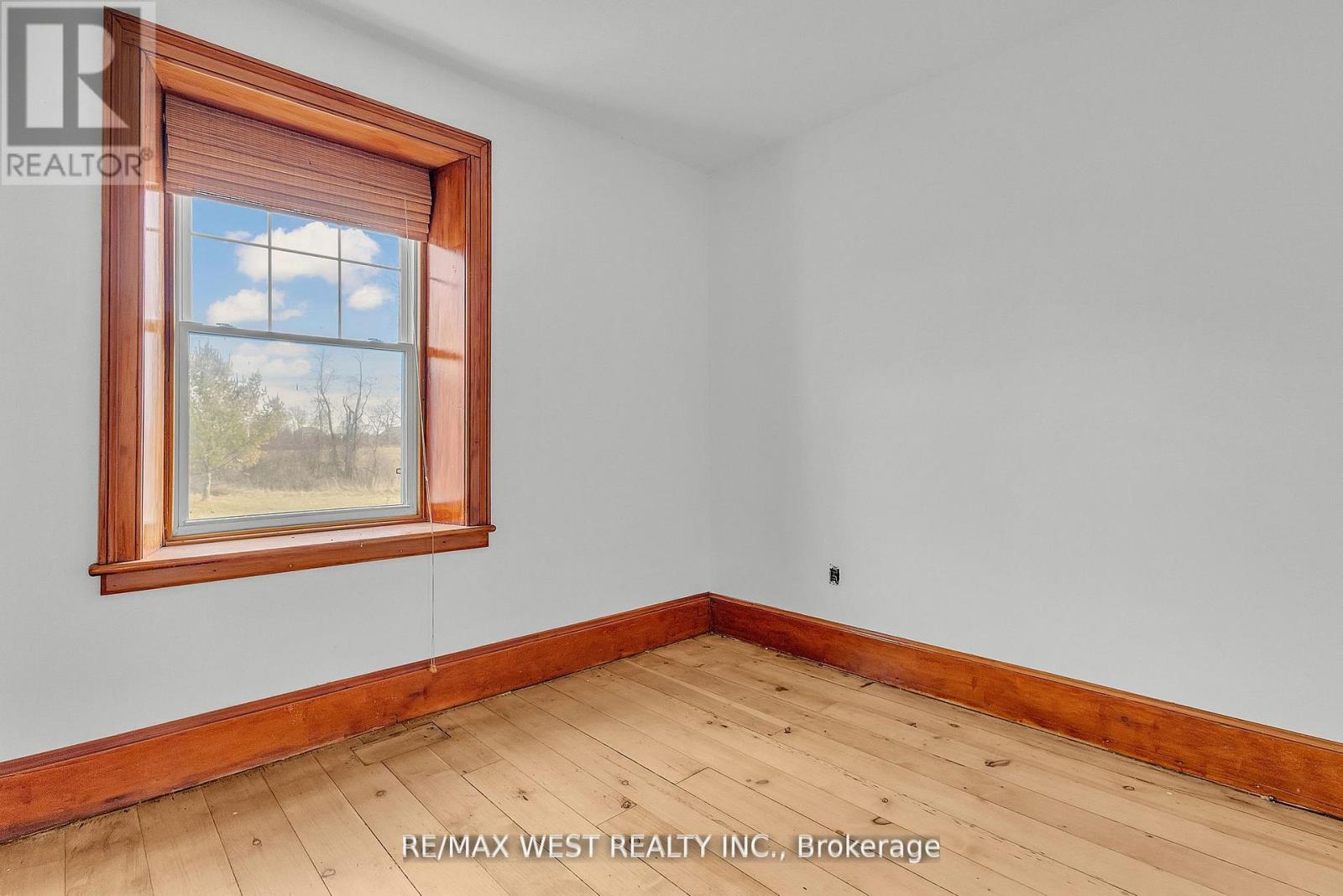 1802 Regional Road, Cambridge, Ontario  N0B 2J0 - Photo 24 - X12289039