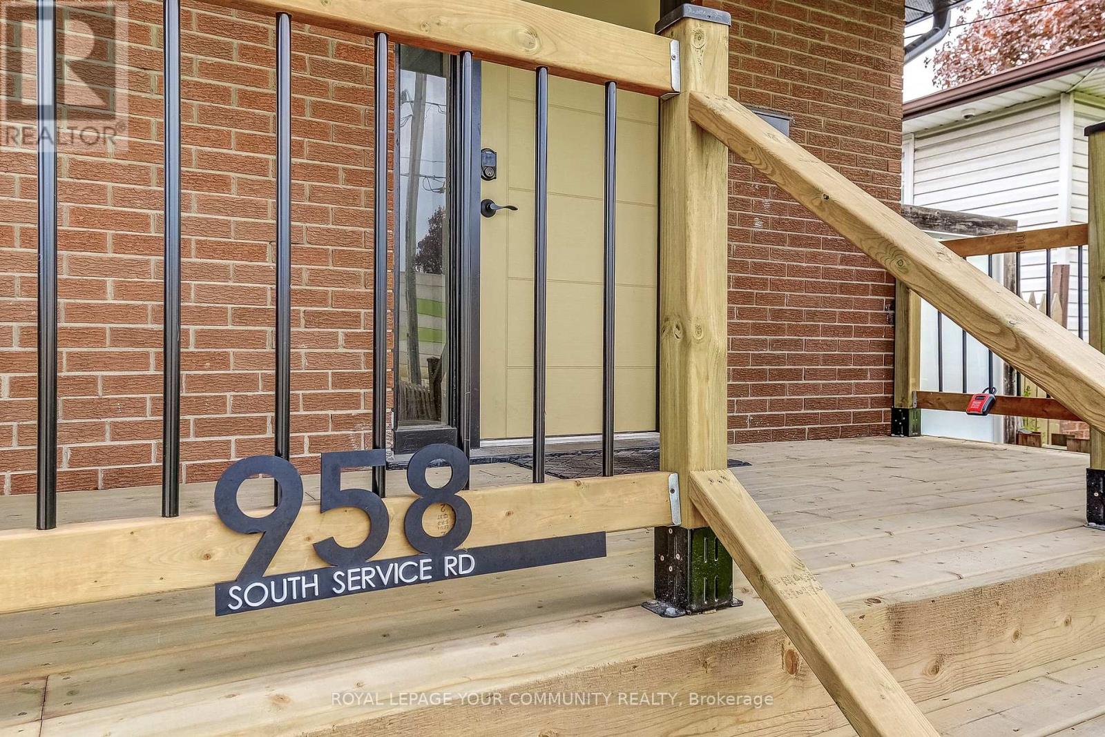 Property at 958 SOUTH SERVICE ROAD image 3