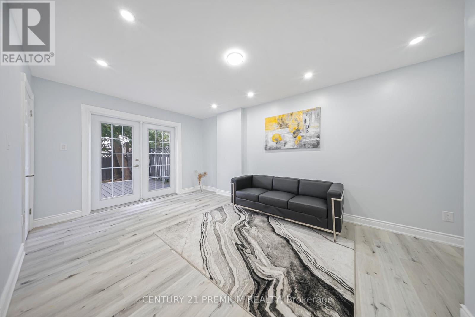 3 Garland Court, Brampton, Ontario  L6S 2E3 - Photo 18 - W12289477