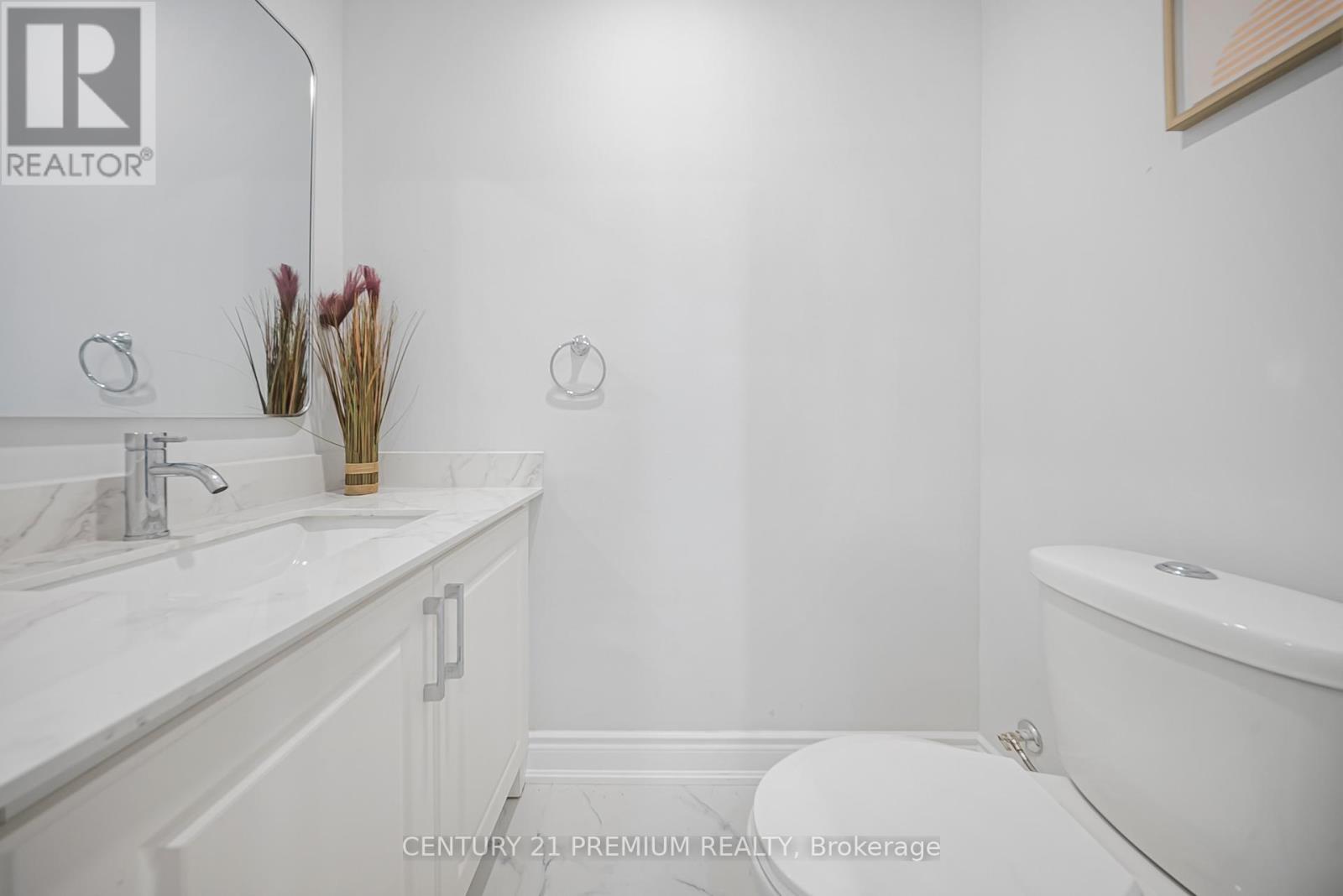 3 Garland Court, Brampton, Ontario  L6S 2E3 - Photo 20 - W12289477