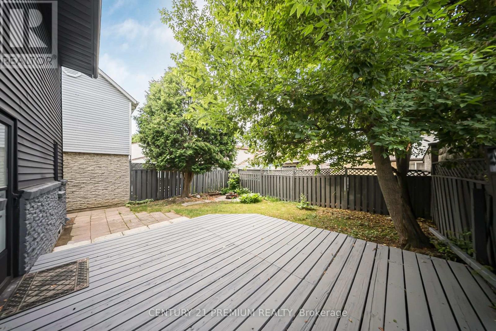 3 Garland Court, Brampton, Ontario  L6S 2E3 - Photo 43 - W12289477