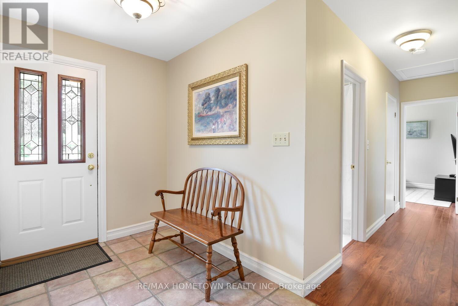 Property at 7 GENEVA COURT image 5
