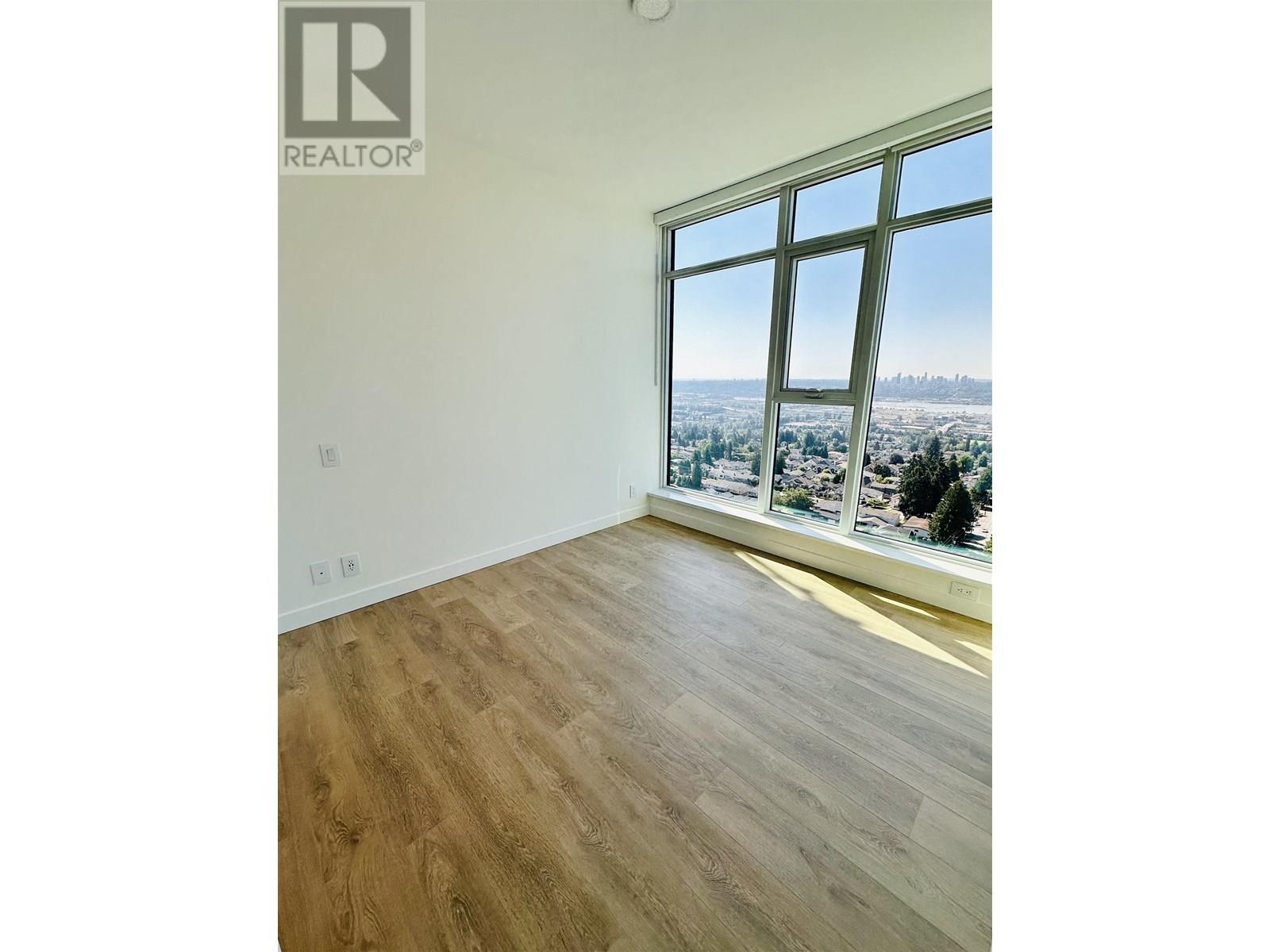 Property at 1604 505 NELSON STREET image 5