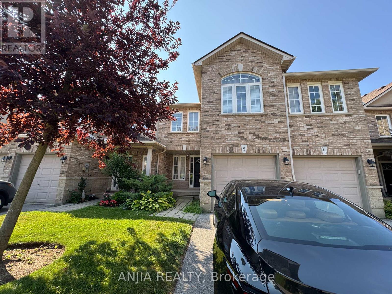 Property at 9 - 39 PANABAKER DRIVE image 1