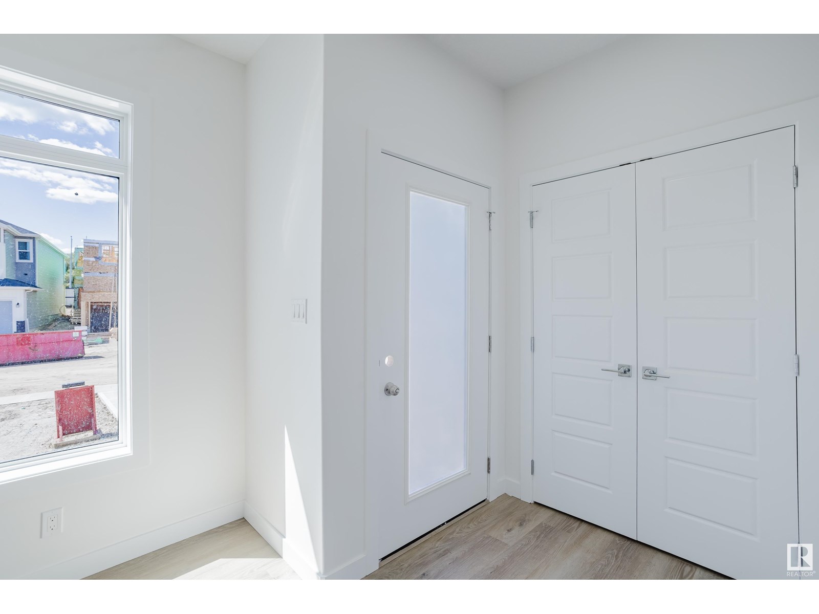 261 Munn Wy, Leduc, Alberta  T9E 0S9 - Photo 4 - E4448100