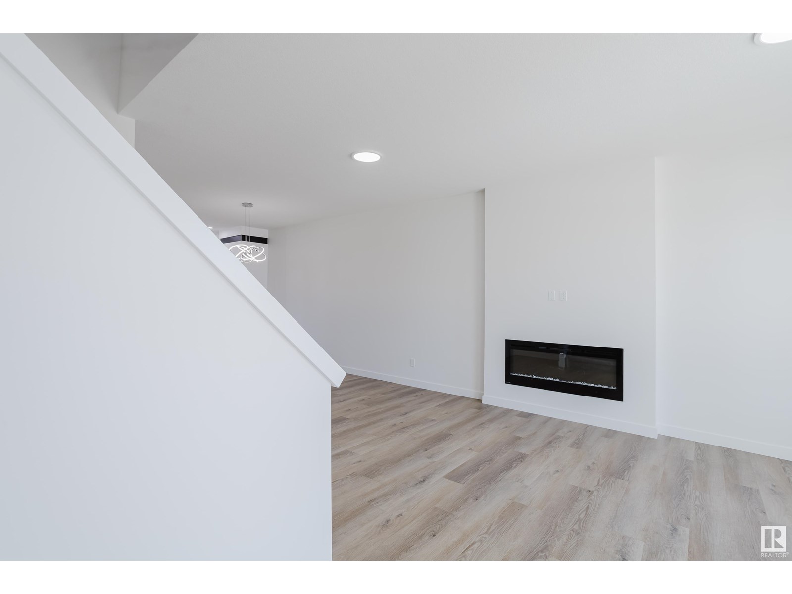261 Munn Wy, Leduc, Alberta  T9E 0S9 - Photo 5 - E4448100