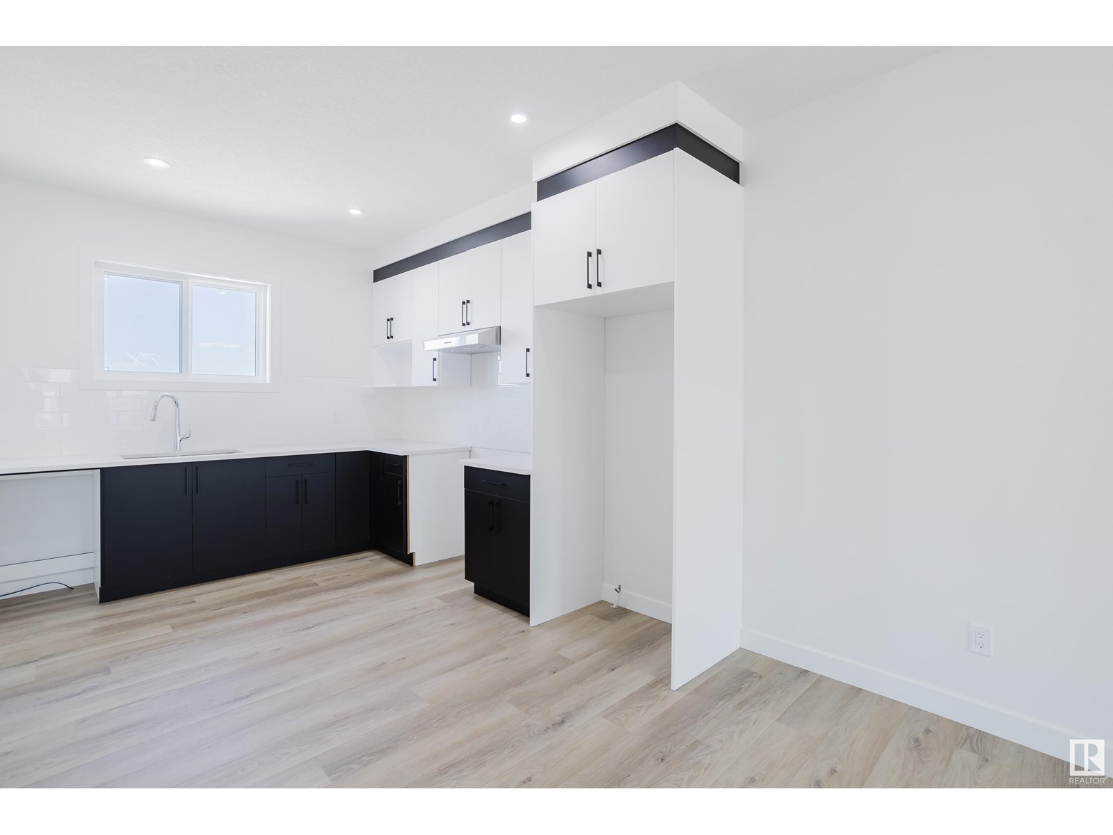 261 Munn Wy, Leduc, Alberta  T9E 0S9 - Photo 14 - E4448100