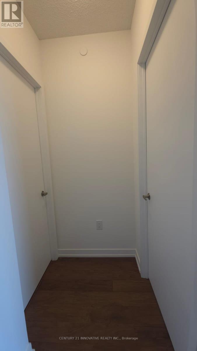 801 - 2560 Eglinton Avenue W, Mississauga, Ontario  L5M 0Y3 - Photo 12 - W12288851