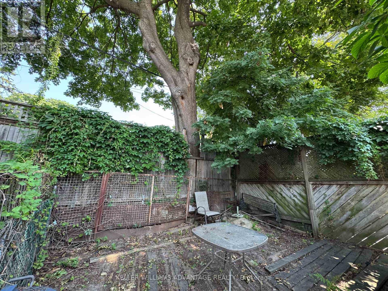 587 Craven Road, Toronto, Ontario  M4L 2Z6 - Photo 15 - E12289593