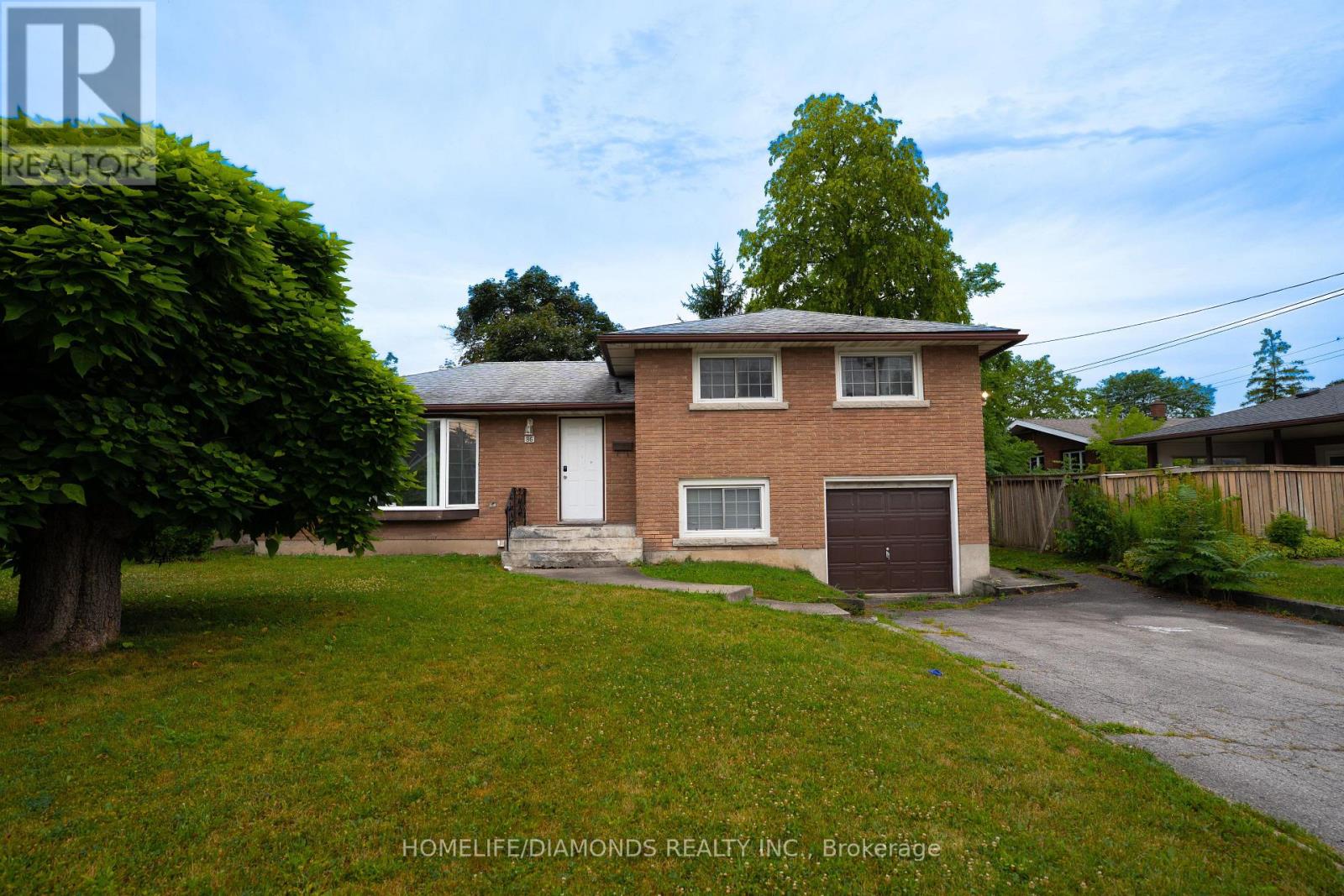86 GLENDALE AVENUE, st. catharines (glendale/glenridge), Ontario