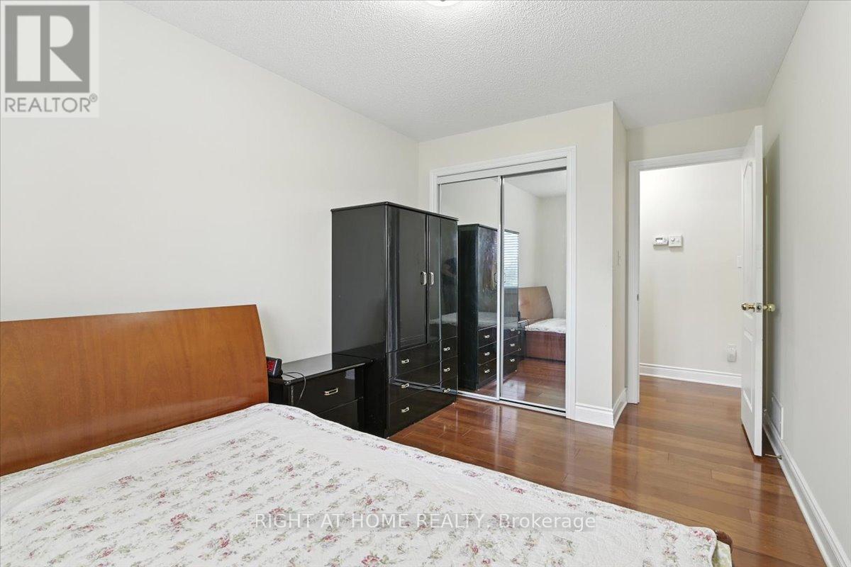 47 Logie Street, Kawartha Lakes, Ontario  K9V 1C3 - Photo 13 - X12289538