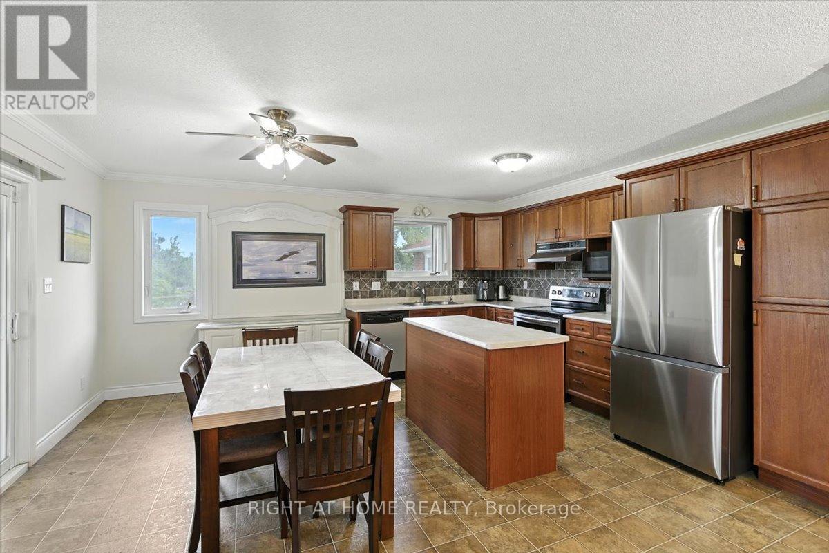 47 Logie Street, Kawartha Lakes, Ontario  K9V 1C3 - Photo 16 - X12289538
