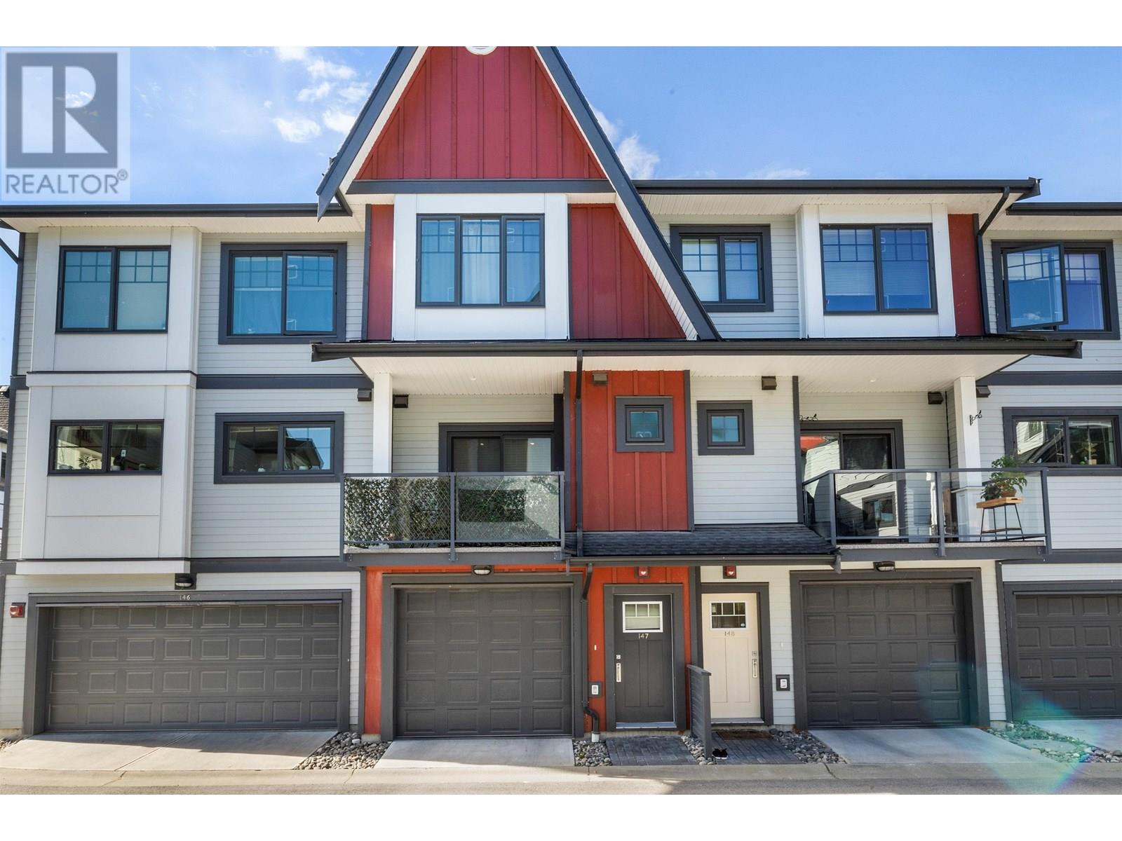 Property at 147 19451 SUTTON AVENUE image 1