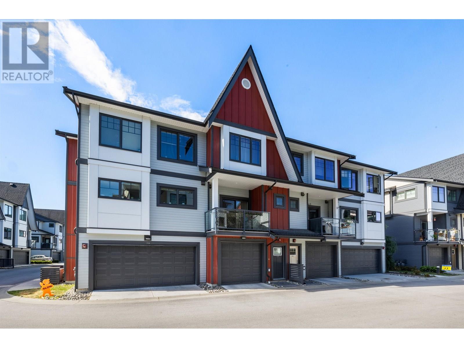 Property at 147 19451 SUTTON AVENUE image 3