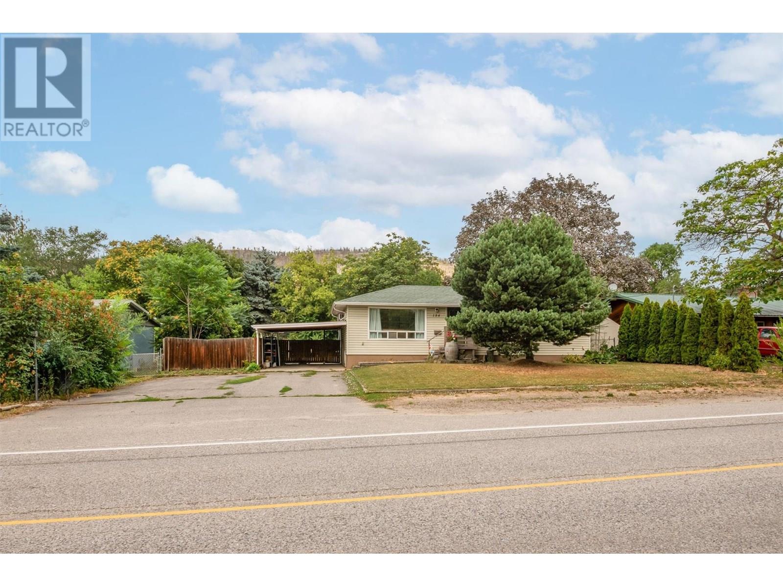 Property at 184 Snowsell Street N image 1