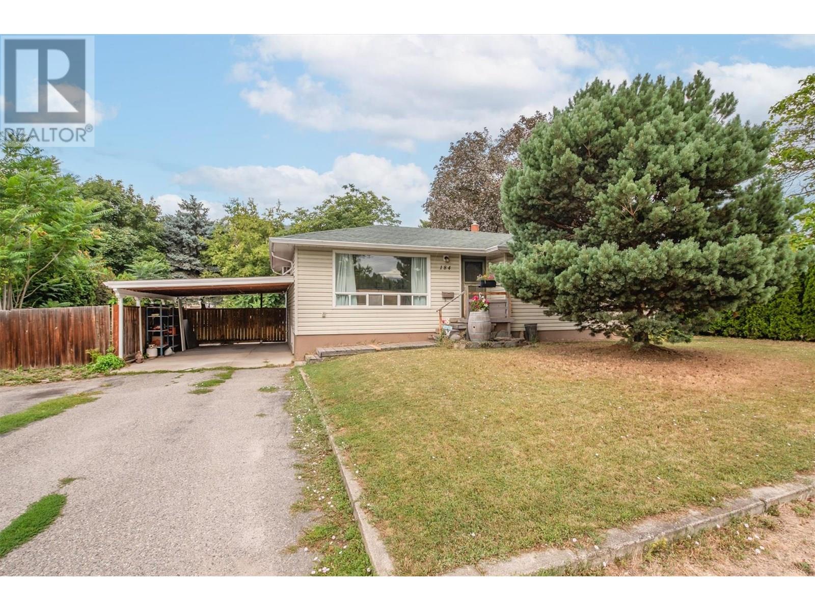 Property at 184 Snowsell Street N image 2