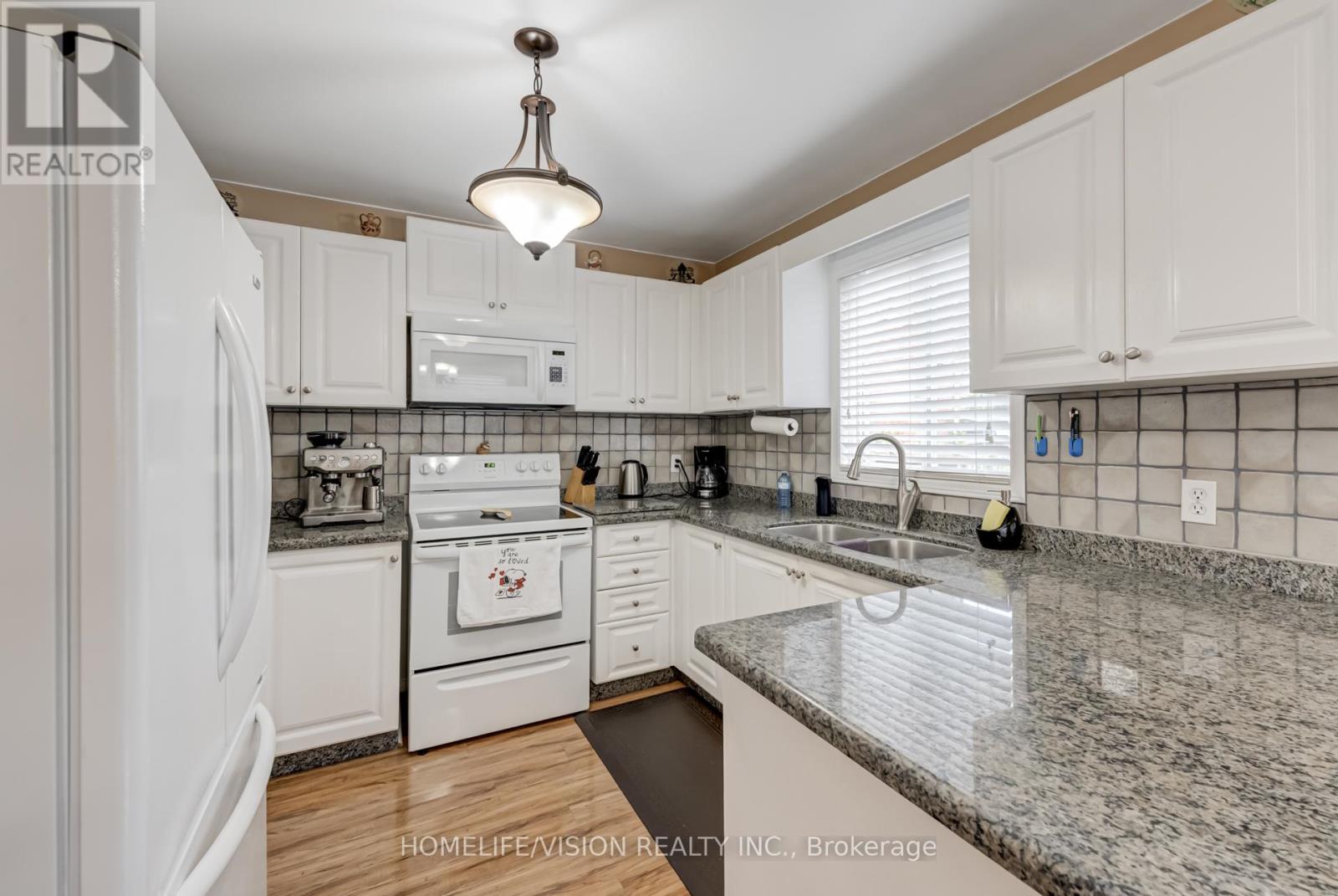 55 Etherington Crescent, Barrie, Ontario  L4N 6Z4 - Photo 8 - S12289614