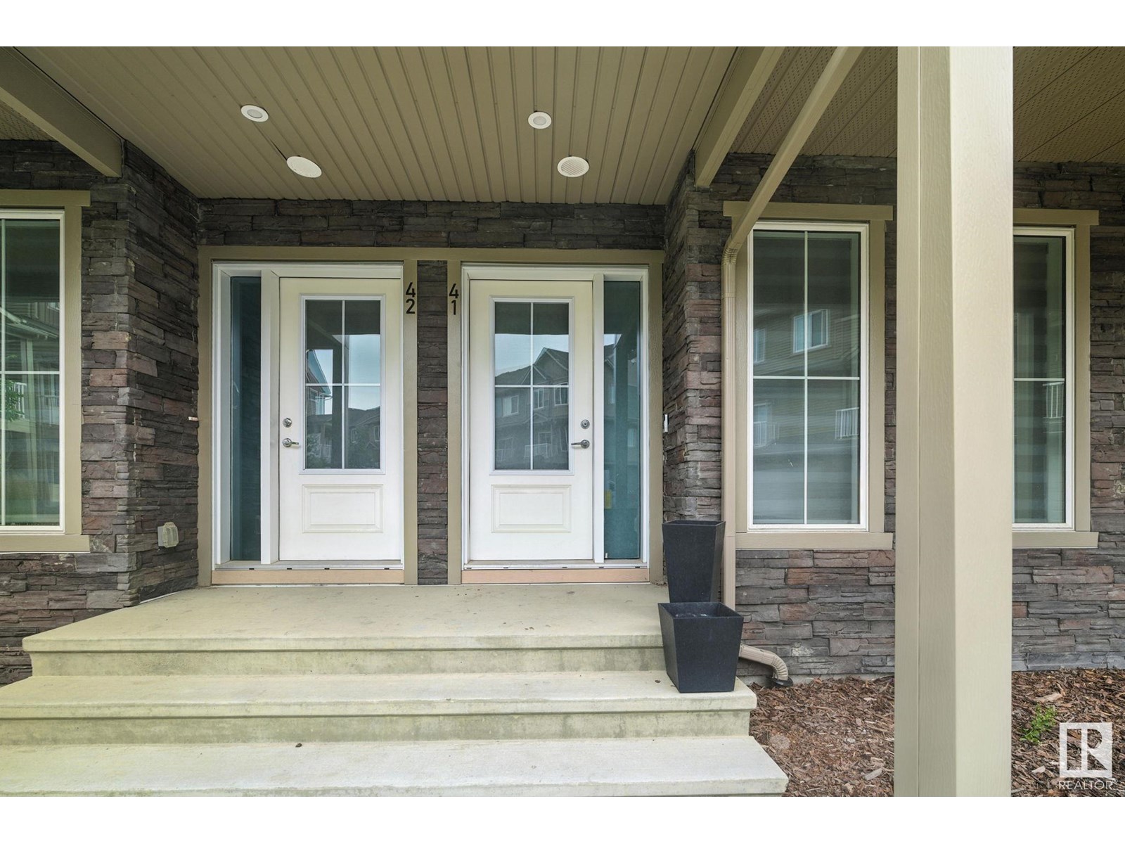 Property at #41 1051 GRAYDON HILL BV SW SW image 2