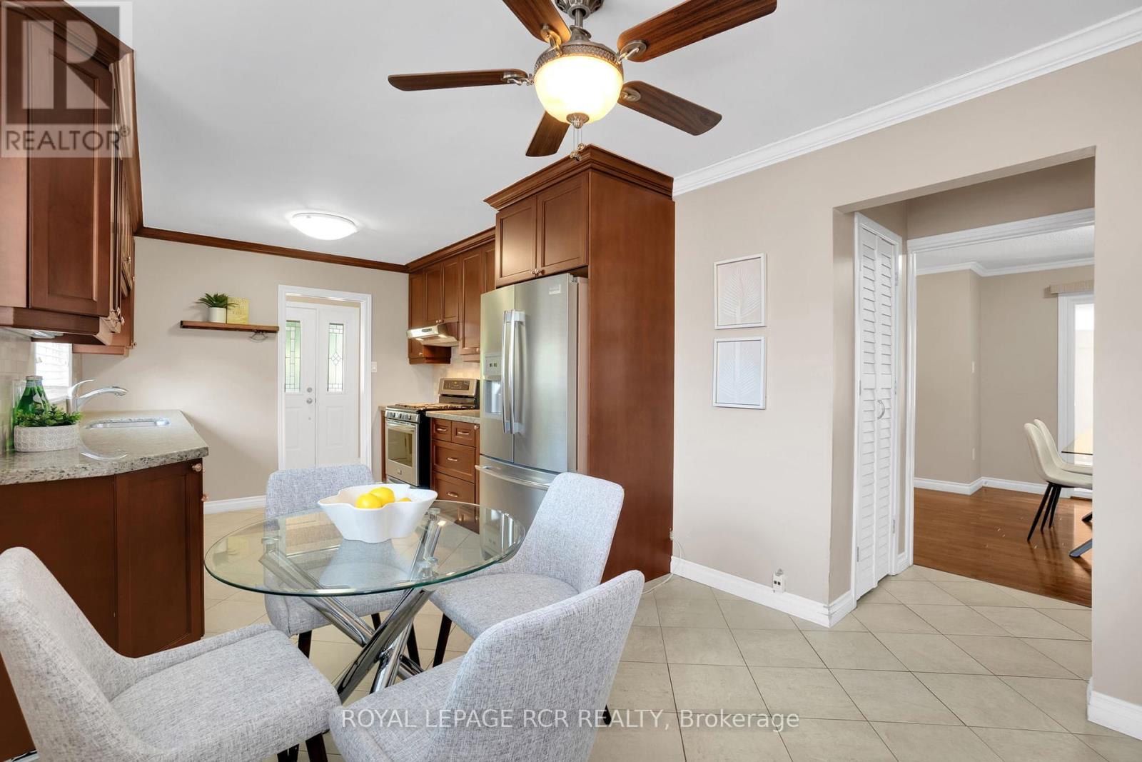 273 Newlove Drive, Caledon, Ontario  L7E 2A2 - Photo 12 - W12289642