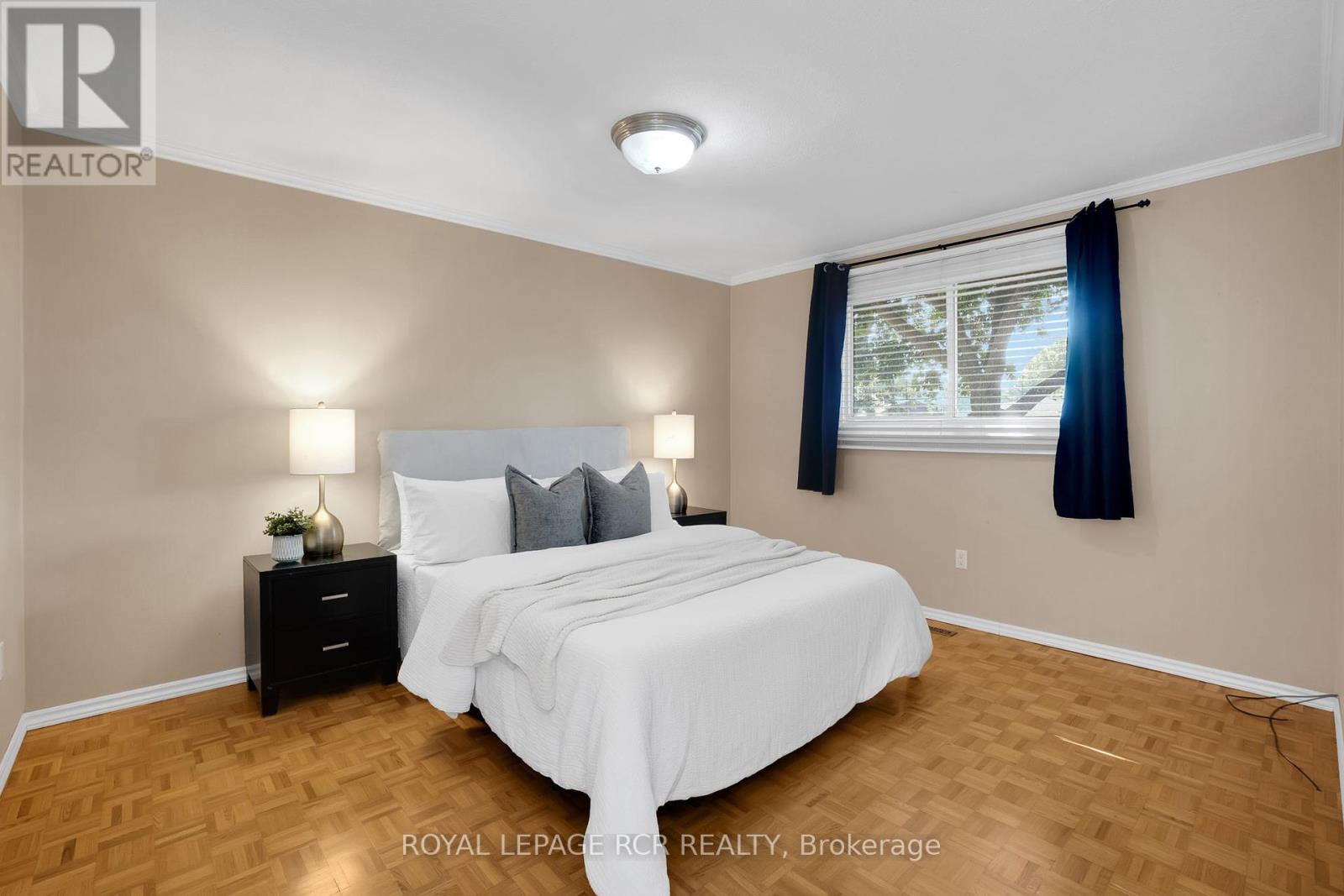 273 Newlove Drive, Caledon, Ontario  L7E 2A2 - Photo 18 - W12289642