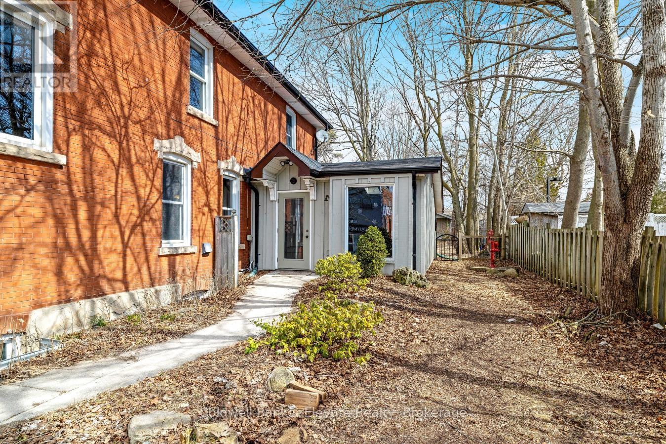 Property at 87 TRAFALGAR ROAD N image 2