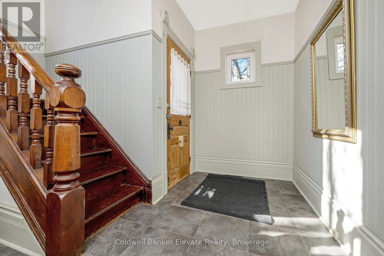 Property at 87 TRAFALGAR ROAD N image 4