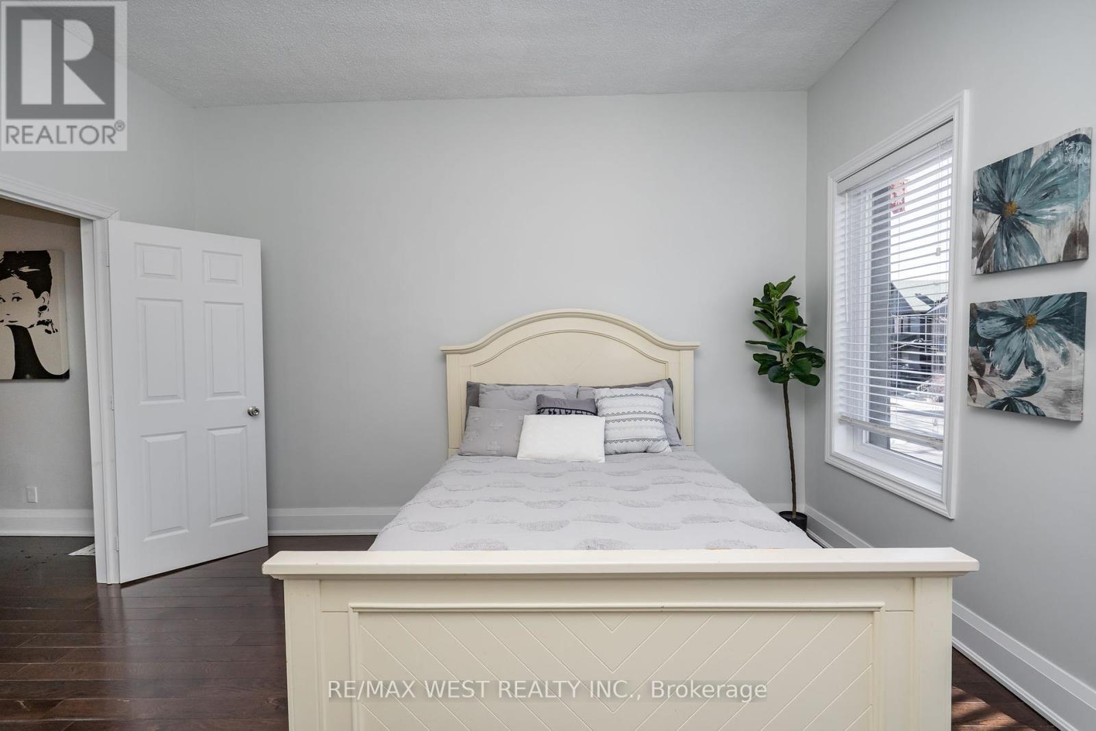 540 Dufferin Street, Toronto (Little Portugal), Ontario  M6K 2A7 - Photo 24 - C12289666