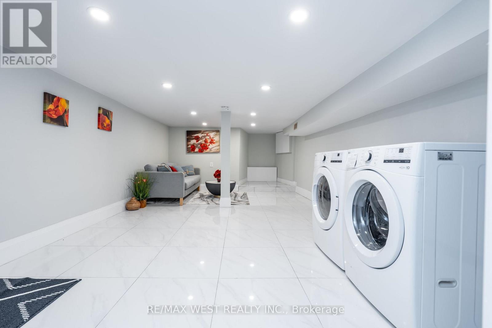 540 Dufferin Street, Toronto (Little Portugal), Ontario  M6K 2A7 - Photo 29 - C12289666