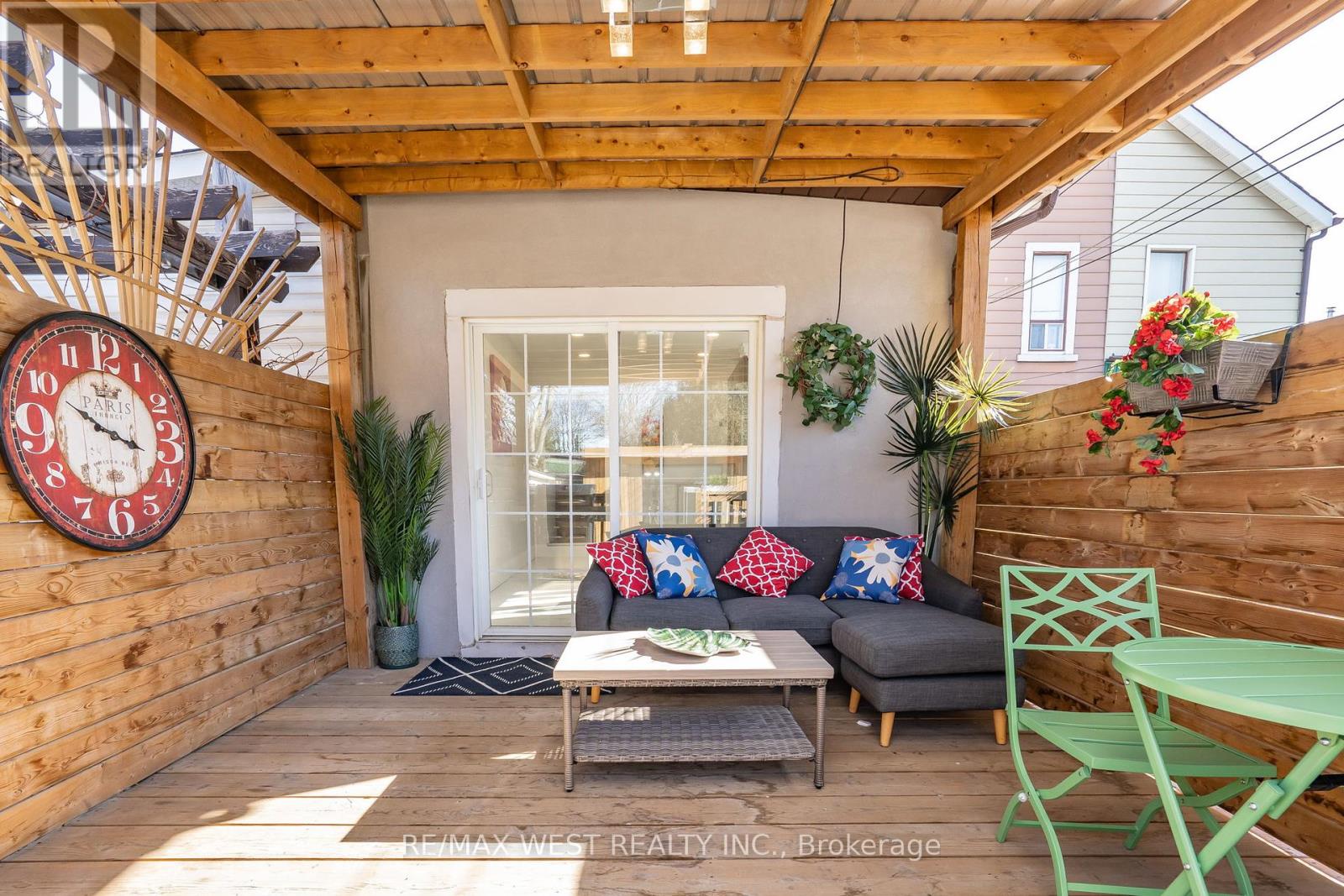 540 Dufferin Street, Toronto (Little Portugal), Ontario  M6K 2A7 - Photo 32 - C12289666