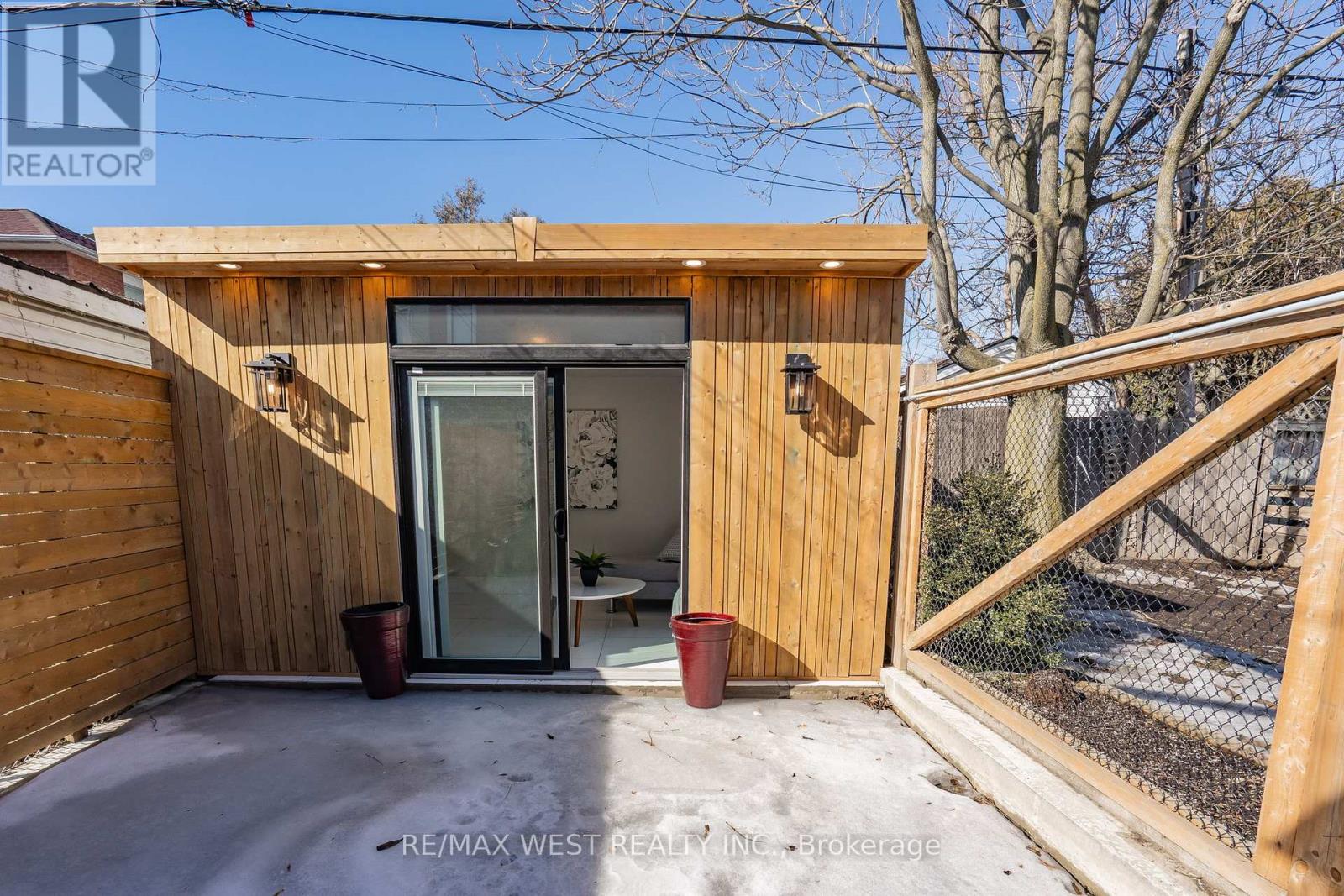 540 Dufferin Street, Toronto (Little Portugal), Ontario  M6K 2A7 - Photo 33 - C12289666