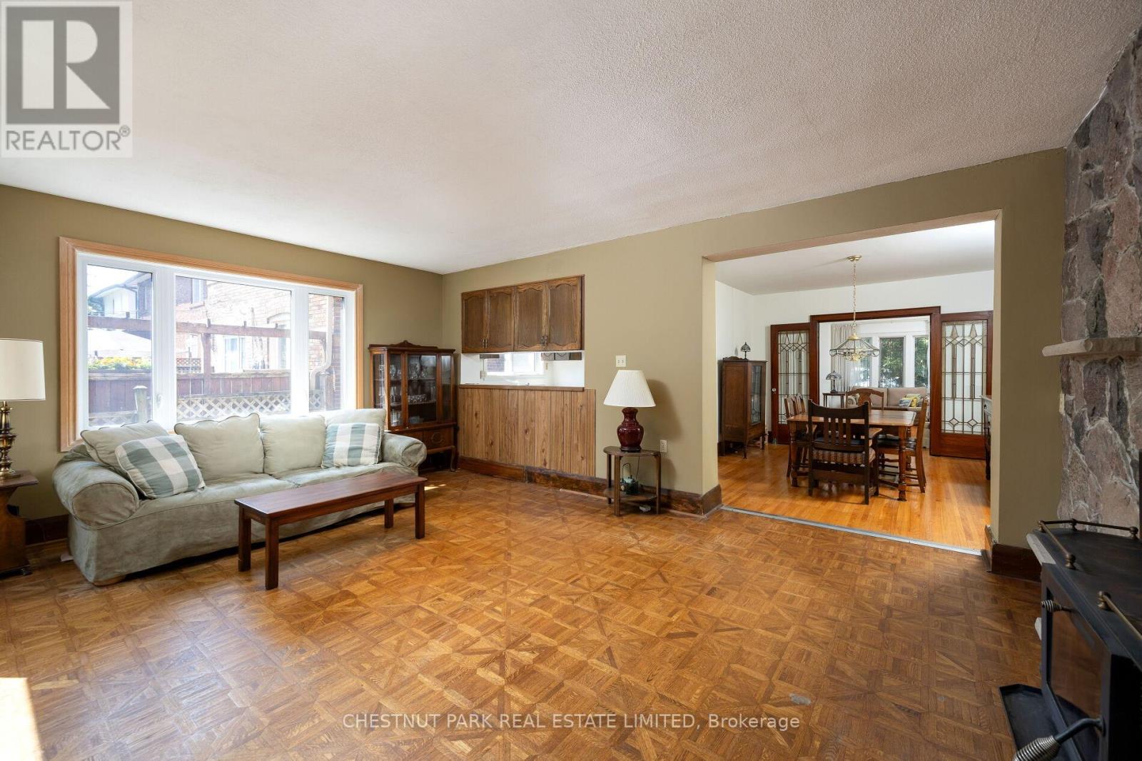 25 Maxwell Avenue, Toronto, Ontario  M5P 2B4 - Photo 14 - C12289670