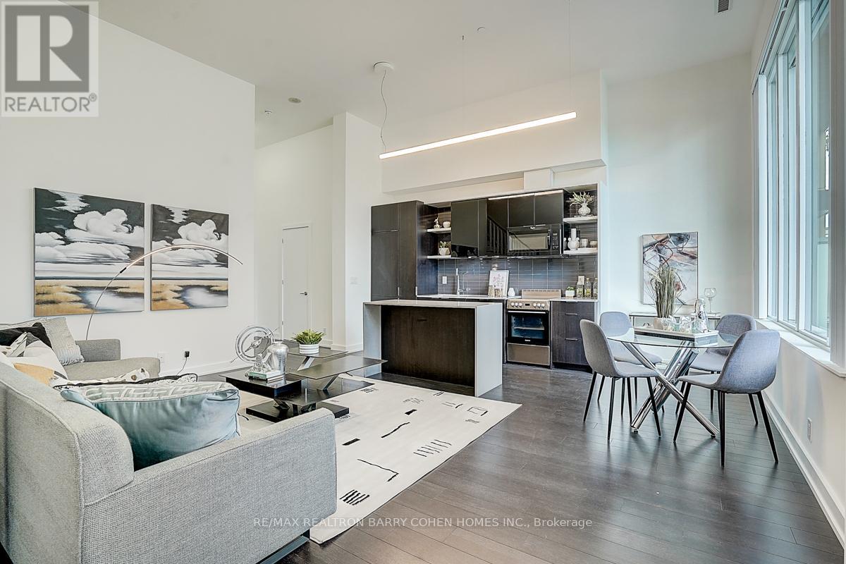 Th107 - 6 Parkwood Avenue, Toronto, Ontario  M4V 0A3 - Photo 9 - C12289676