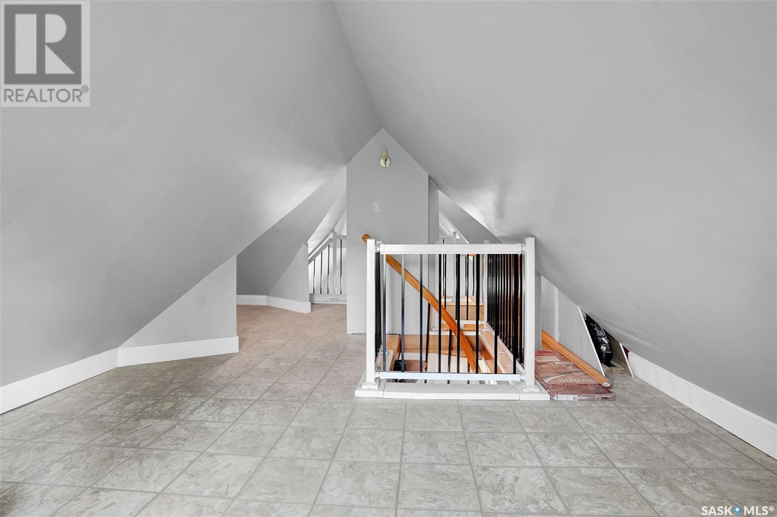 45 Kelly Avenue, Lumsden, Saskatchewan  S0G 3C0 - Photo 36 - SK012888