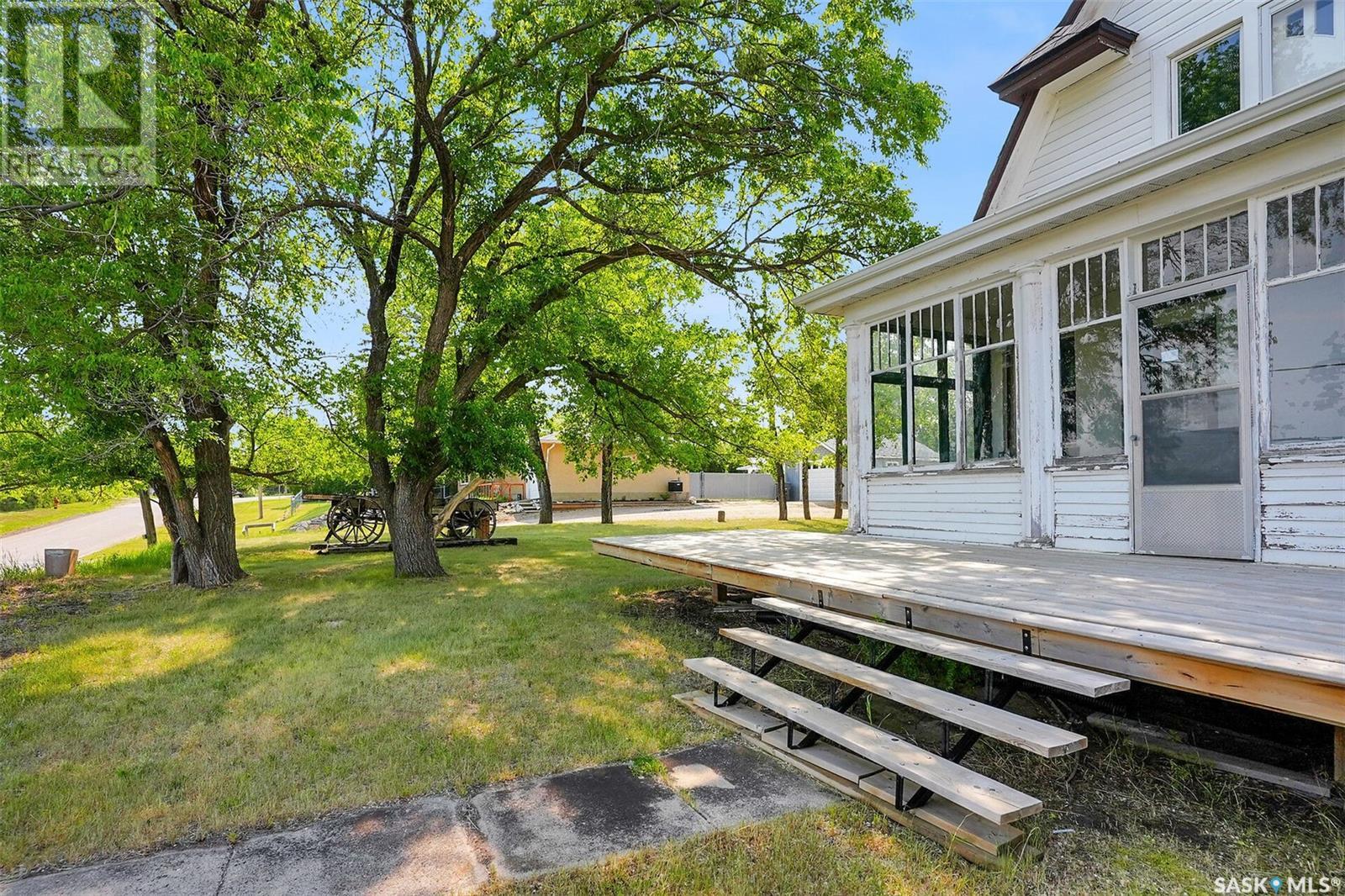 45 Kelly Avenue, Lumsden, Saskatchewan  S0G 3C0 - Photo 4 - SK012888