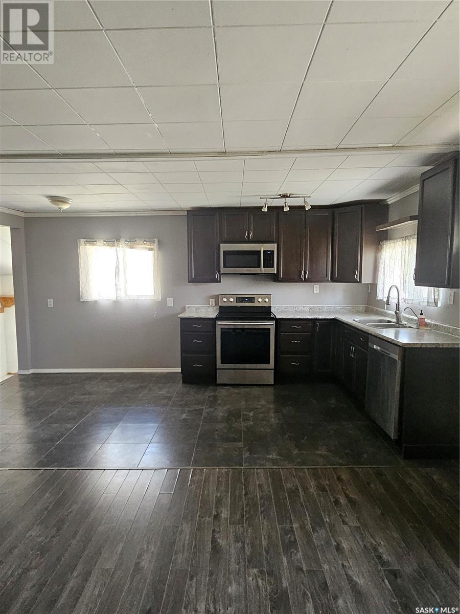 222 Aldridge Street, Bienfait, Saskatchewan  S0C 0M0 - Photo 10 - SK012845