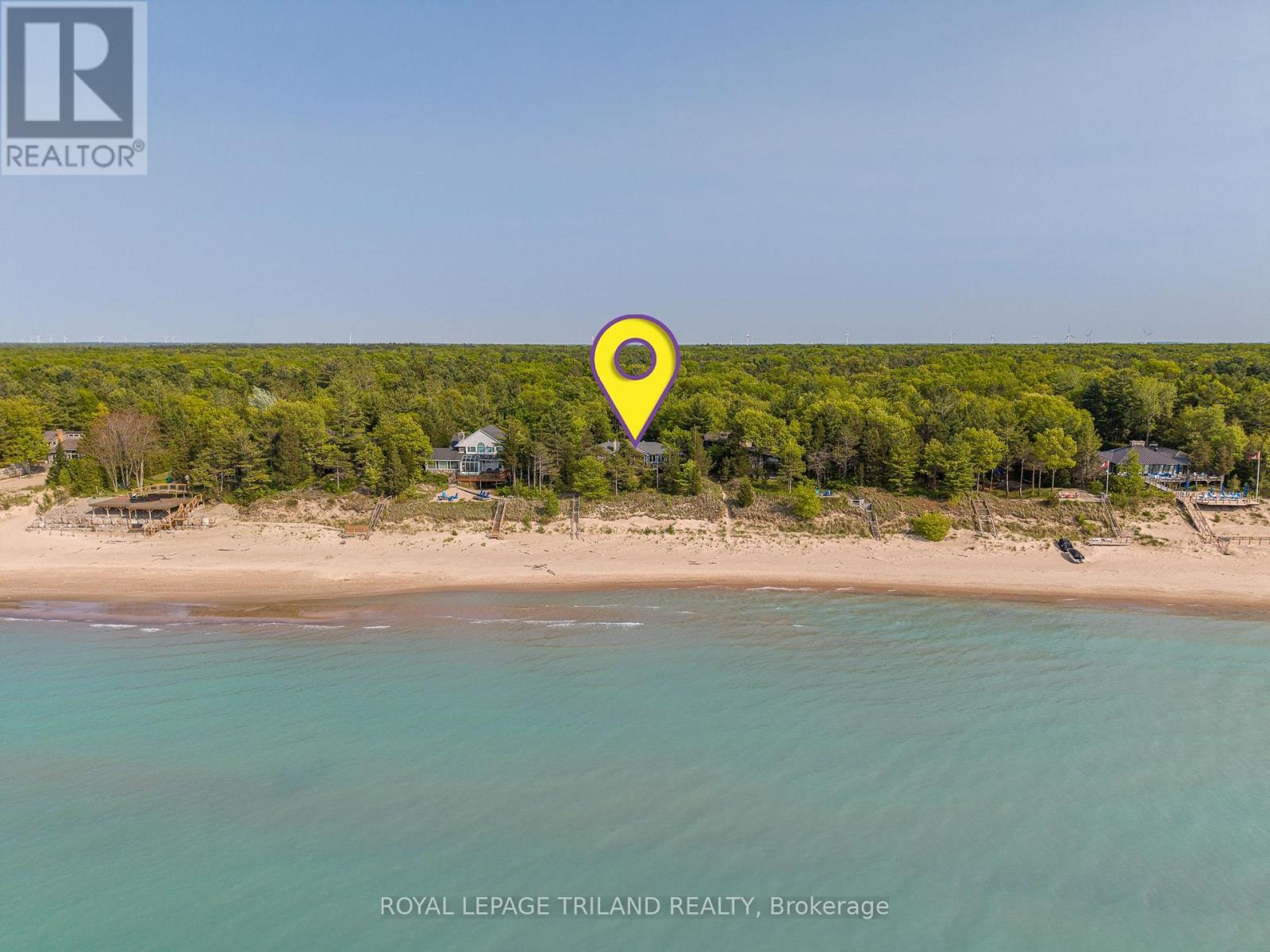 9856 Huron Place, Lambton Shores, Ontario  N0M 1T0 - Photo 41 - X12265405