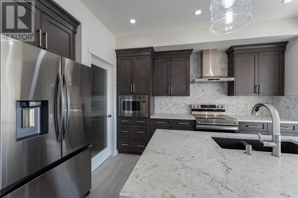 Property at 366 Corner Glen Way NE image 2
